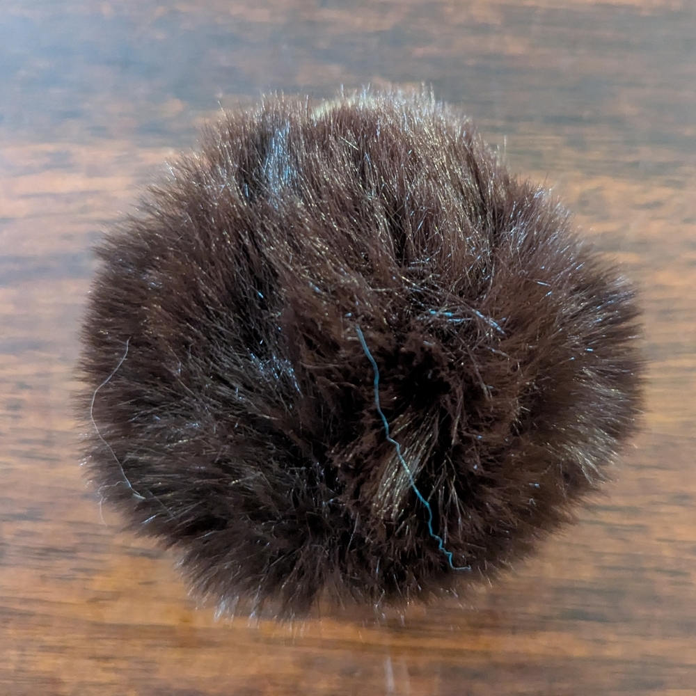 Pom Pom Key Chain - Picture 2 of 2